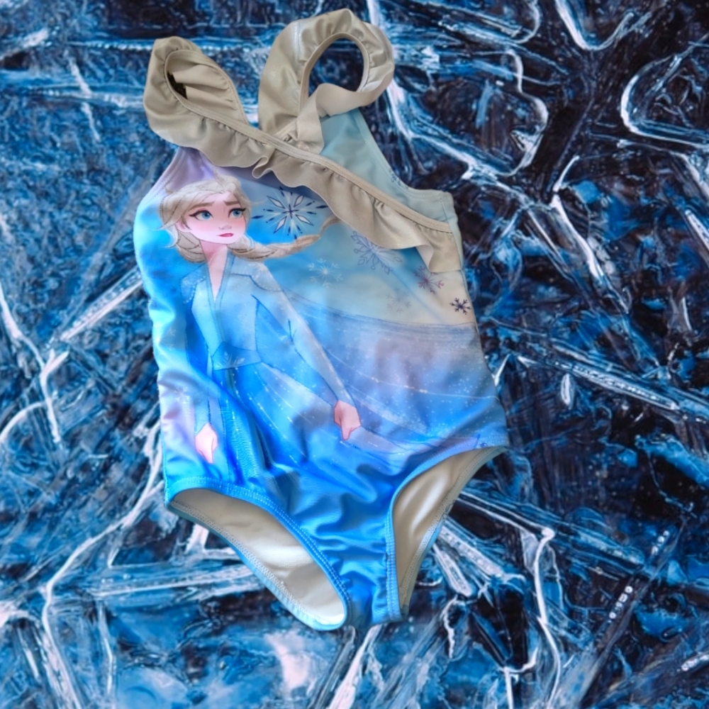 Girl swimsuit